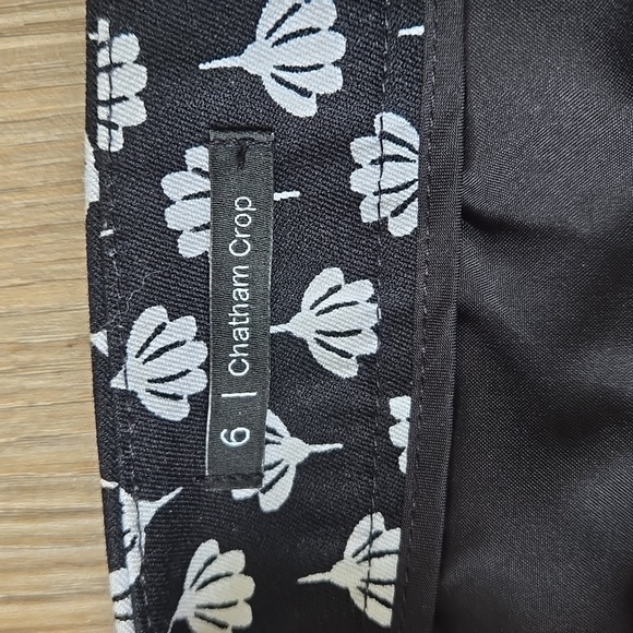 Talbots Chatham Crop Pants With Shell Print - Picture 8 of 10